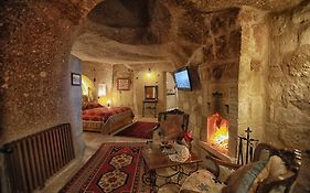 Traveller's Cave Hotel